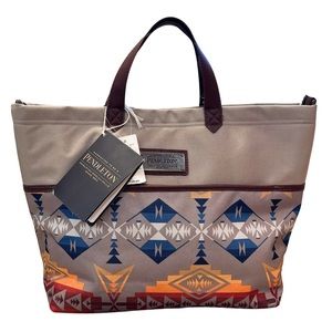 Pendleton Pinto Mountains Travel Tote